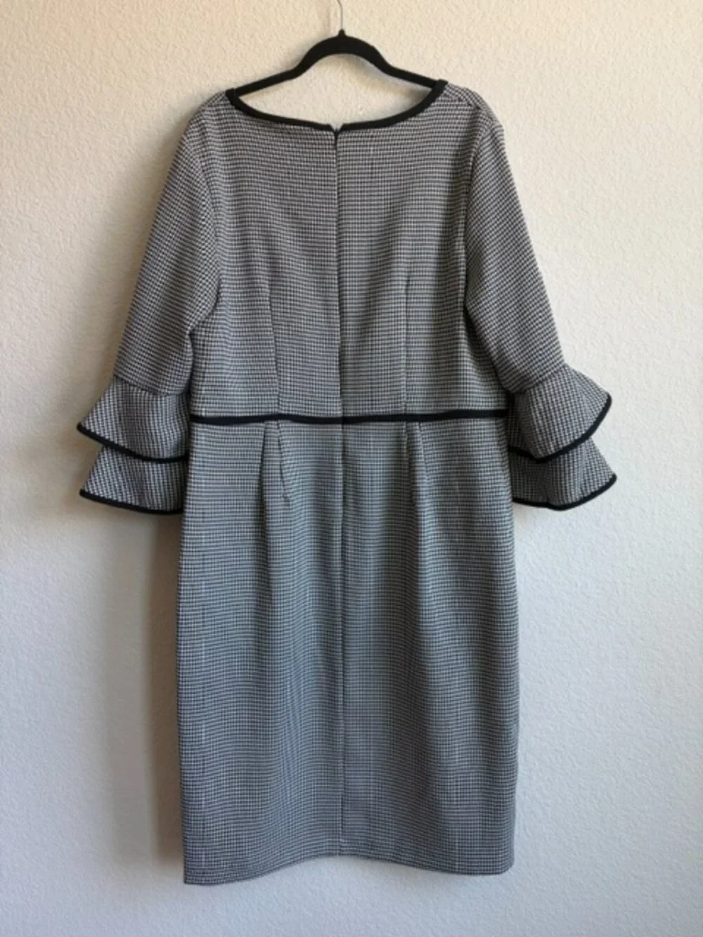 Shelby & Palmer Houndstooth Black/White Bell Sleeve Dress Sz 16 Academia Preppy